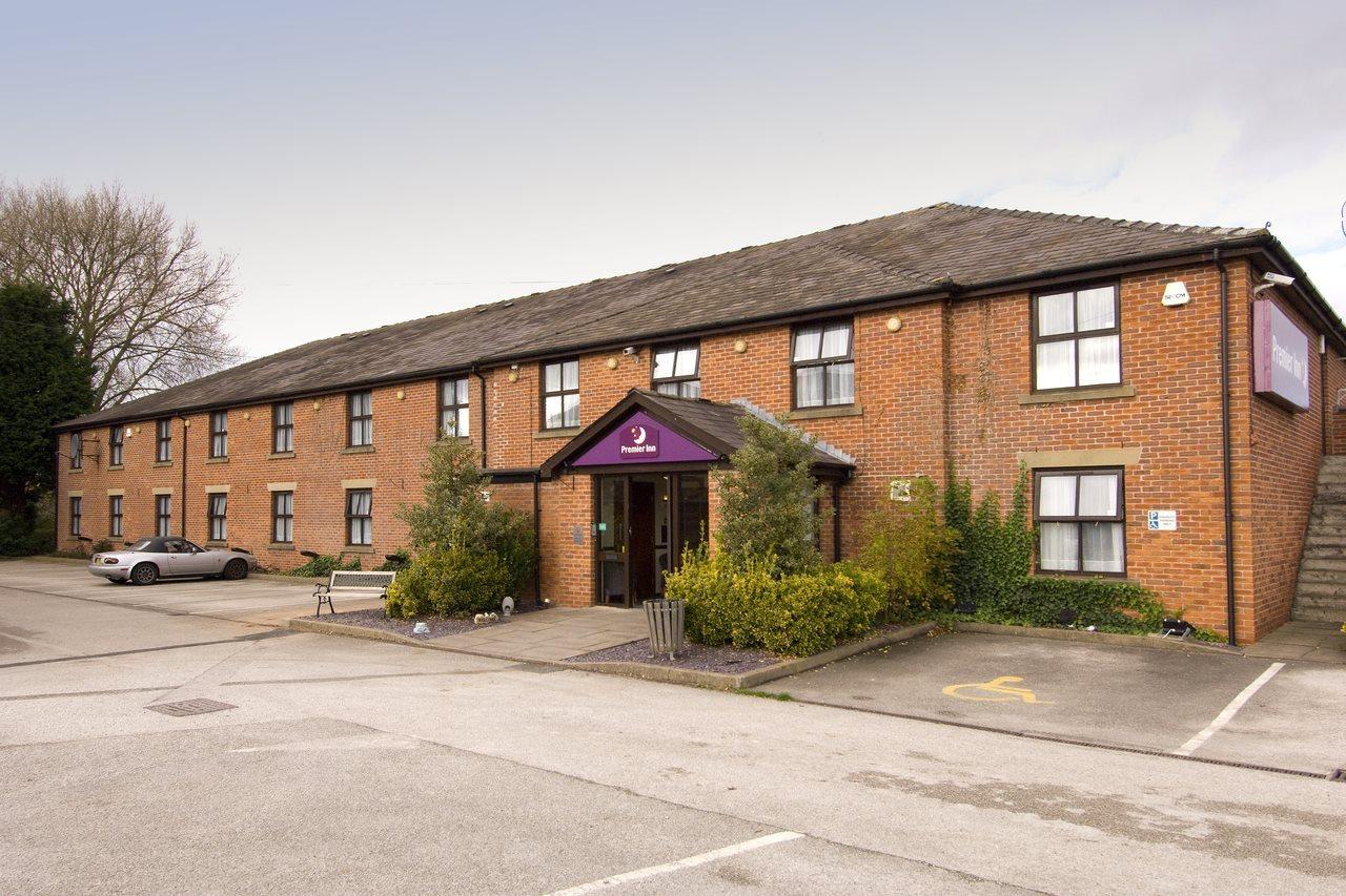Premier Inn Premier Inn Crewe Nantwich Exterior photo